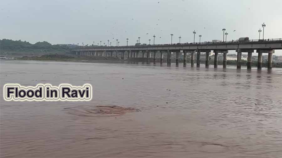 flood in ravi