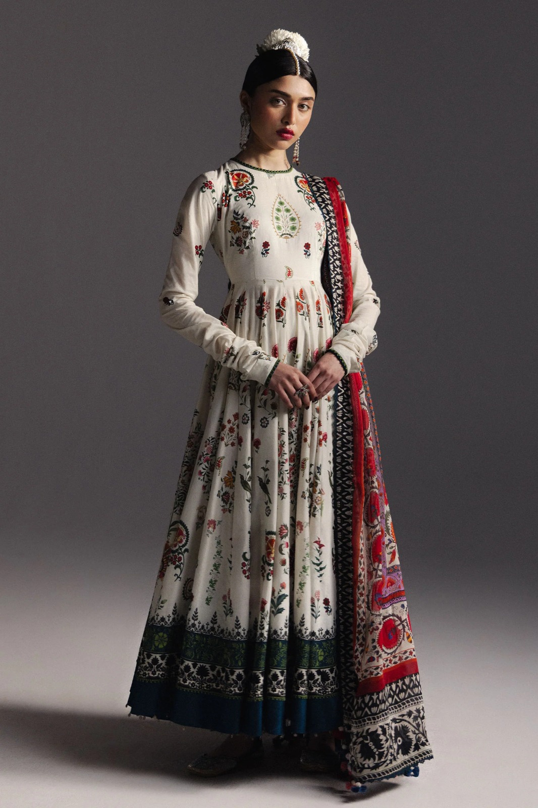 Zara Shahjahan Anarkali Mehruba-D10