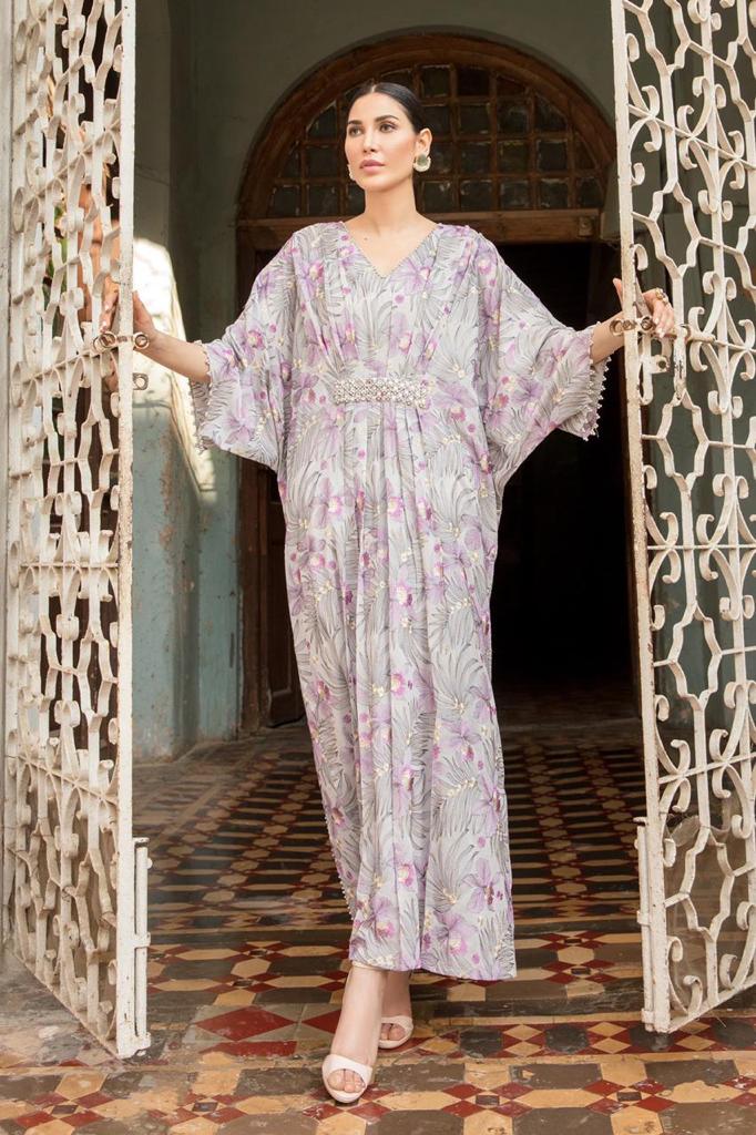 BREEZE LUXURY LAWN
