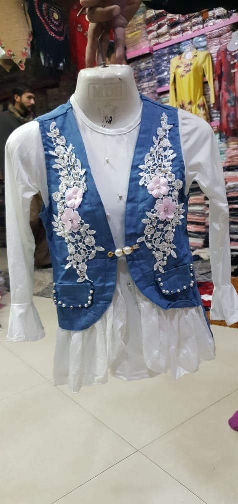 Ladies Jeans  Tops