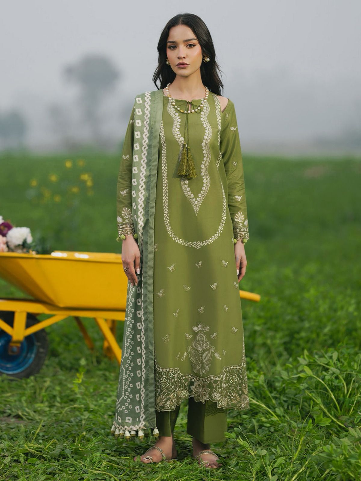 Mohib Muneeb Lawn
