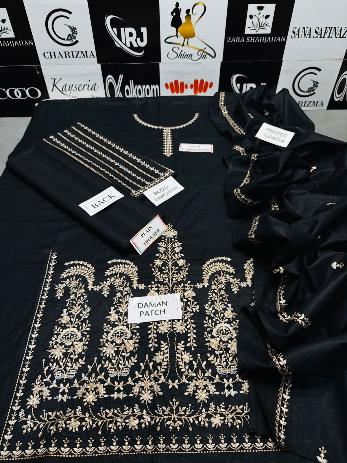 Mohib Muneeb  Lawn