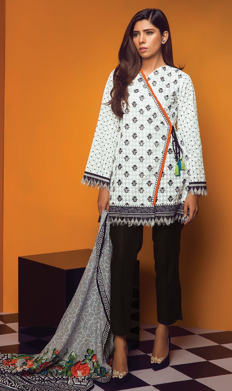 Sana Safinaz - Lawn