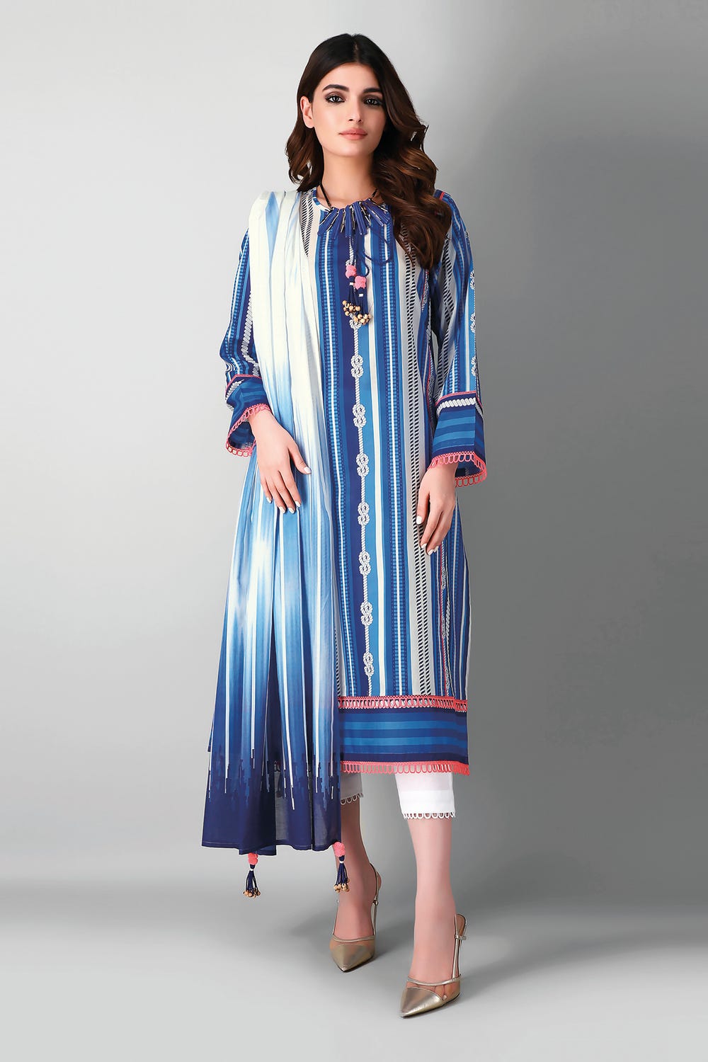 Khaadi - Kameez Dupatta